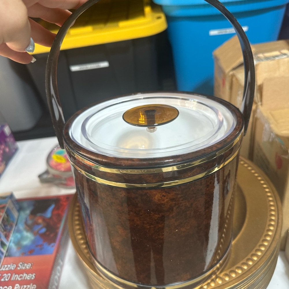 Elegant Brown Ice Bucket with Handle